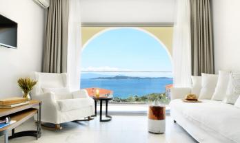 Akrathos beach Hotel