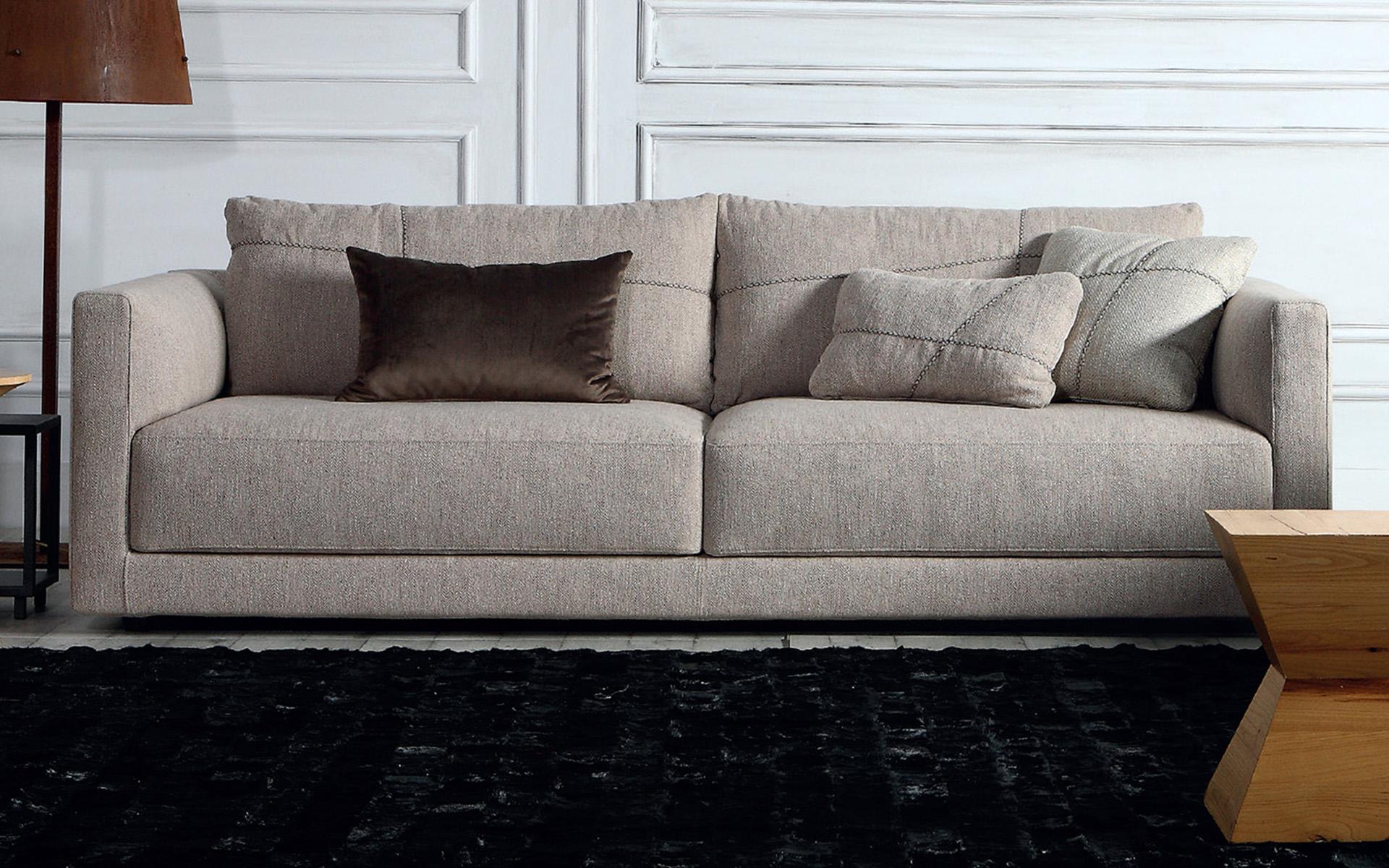Zaira Sofa 3